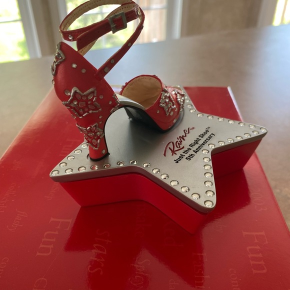 Just The Right Shoe Salsa Star 5 year anniversary 2003 with keepsake box - Picture 10 of 12